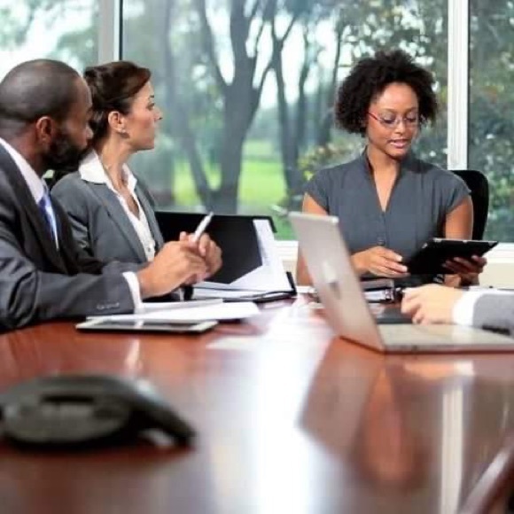 Meet your Posher, Jay Bee - Picture 1 of 1